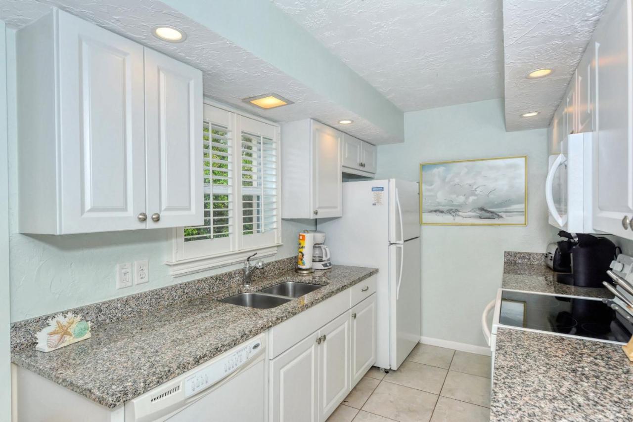 Laplaya 201C Breathtaking Gulf Panorama From This Corner End Unit With A Private Stairway To The Beach Longboat Key Buitenkant foto