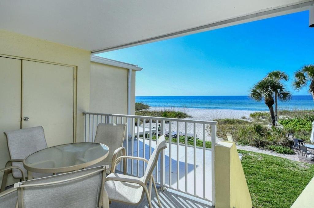 Laplaya 201C Breathtaking Gulf Panorama From This Corner End Unit With A Private Stairway To The Beach Longboat Key Buitenkant foto